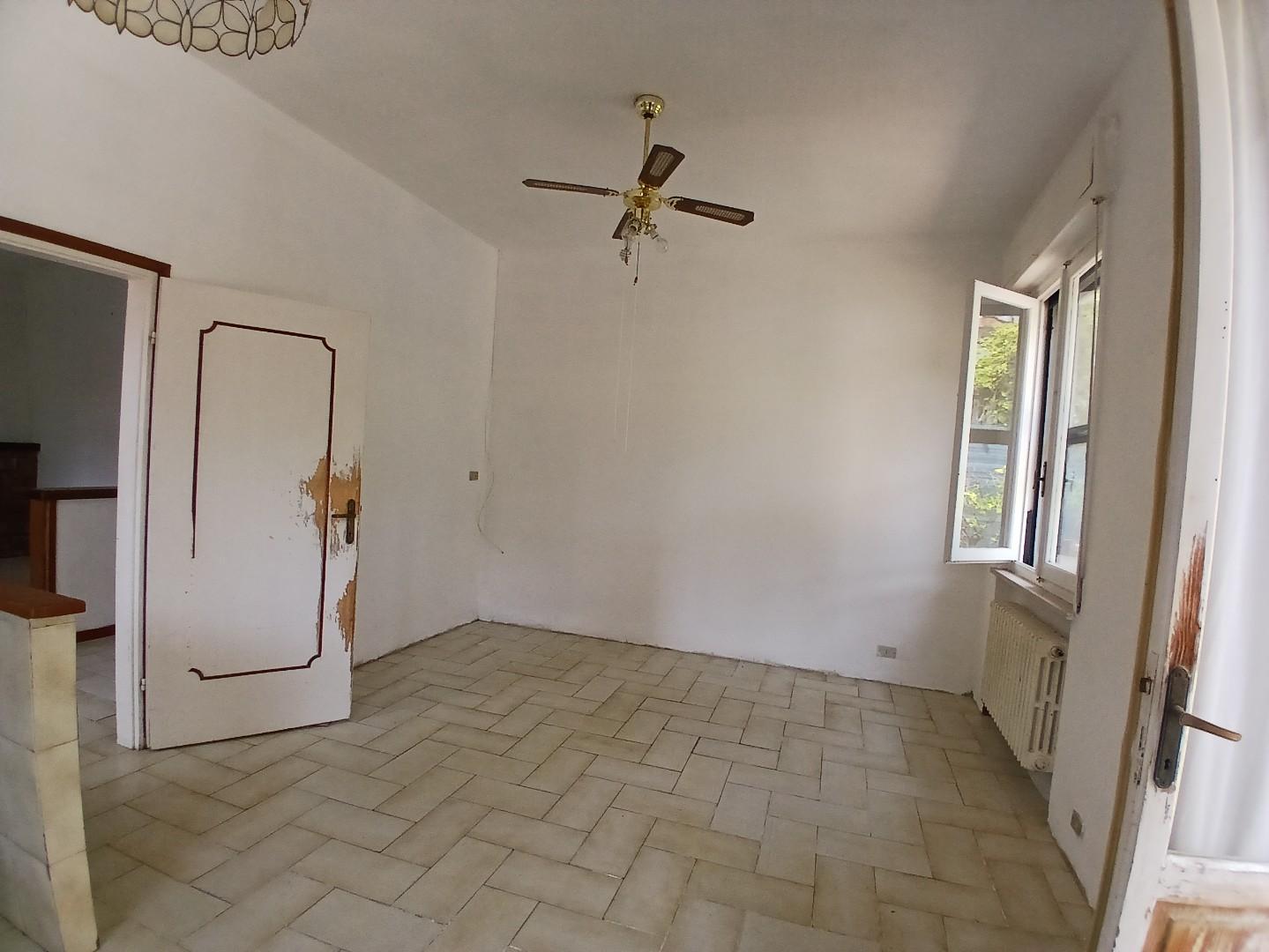 Villa - Quercianella, Livorno (26/42)