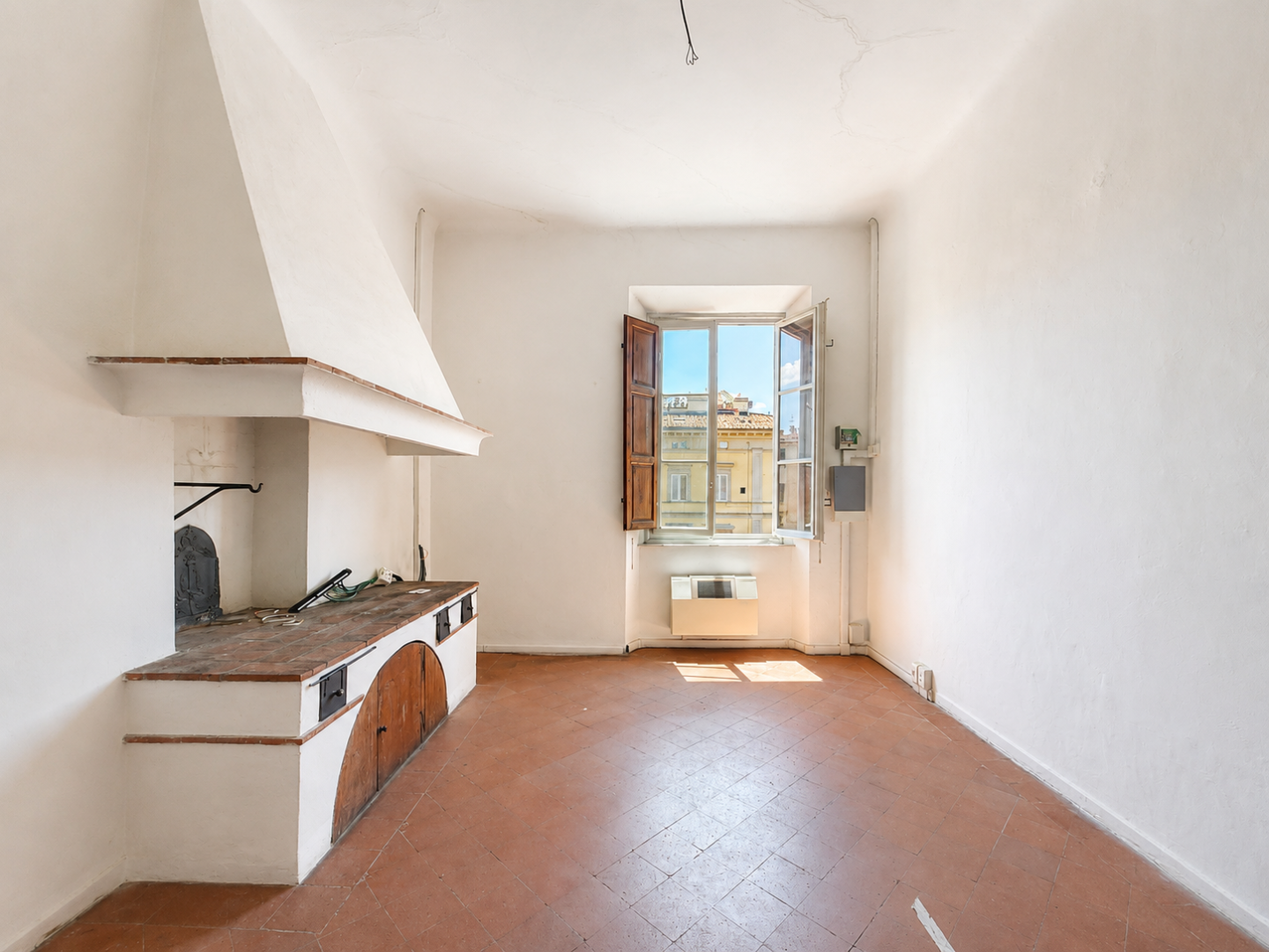 Appartamento - Vicino Mura, Lucca (49/58)