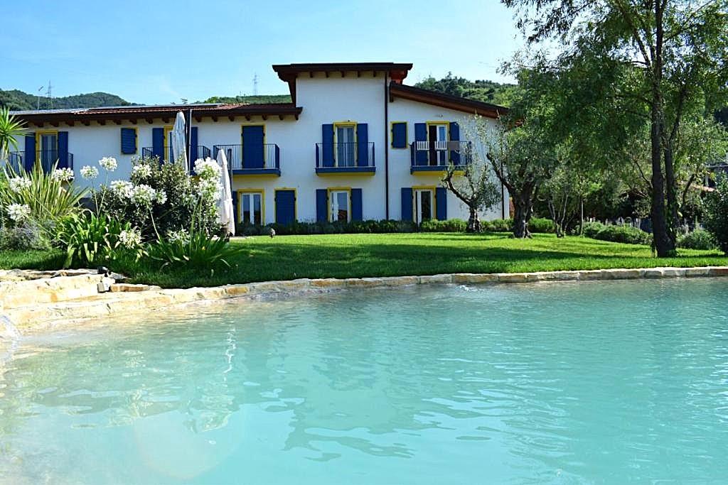Villa - Romagnano, Massa (3/45)
