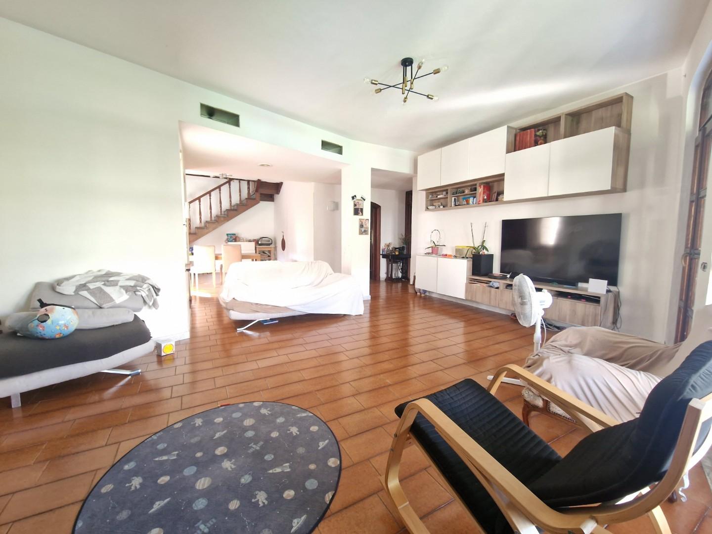 Villa - Marina Di Carrara, Carrara (7/34)