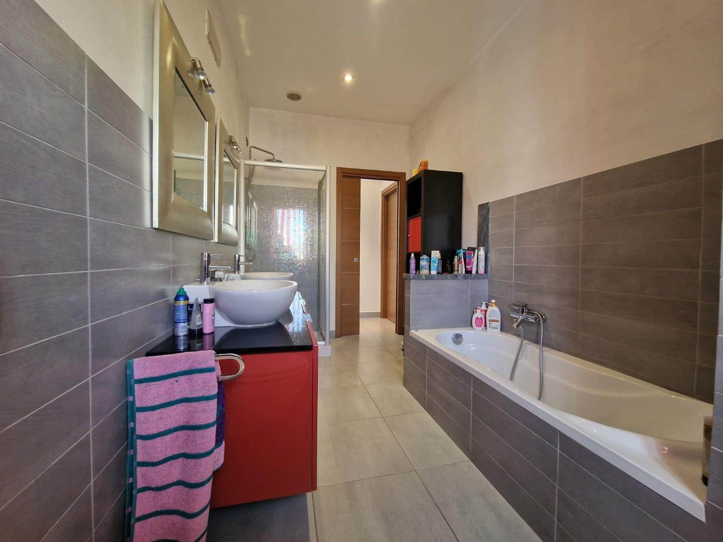 Villa - Marina Di Carrara, Carrara (17/34)