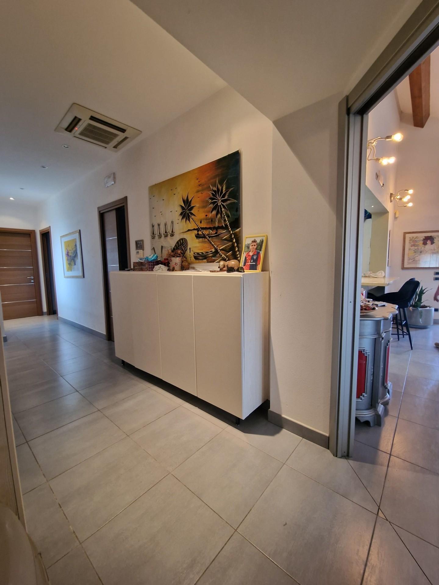 Villa - Marina Di Carrara, Carrara (29/34)