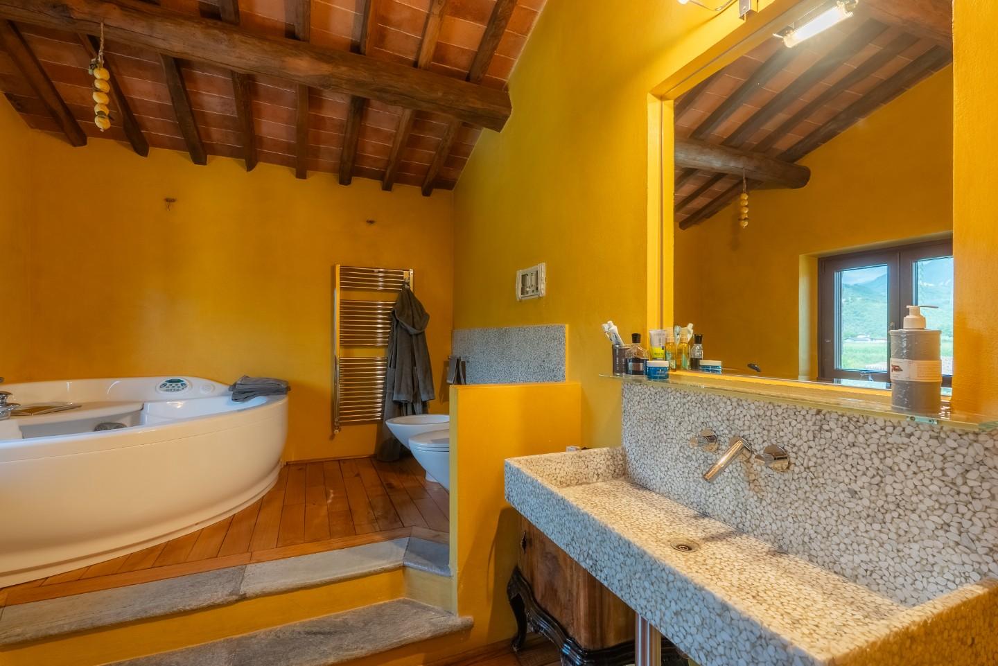 Villa - Pollino, Pietrasanta (42/88)