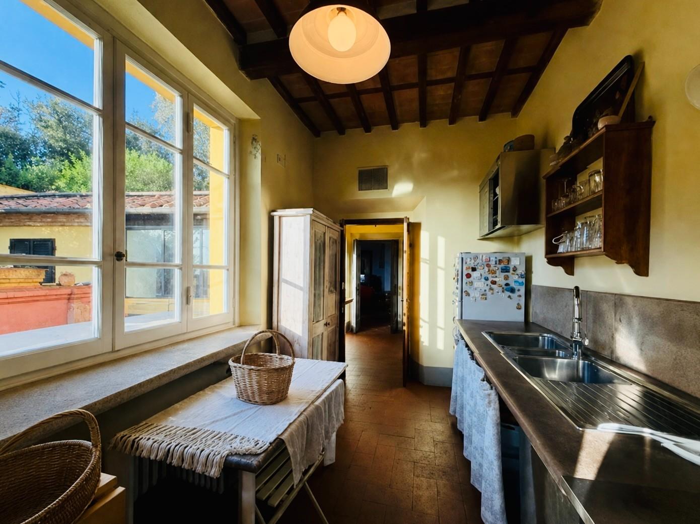 Villa - Montecarlo (19/40)