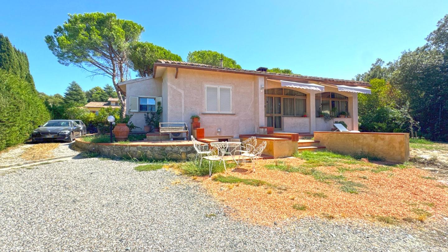 Villa in vendita a Casale Marittimo