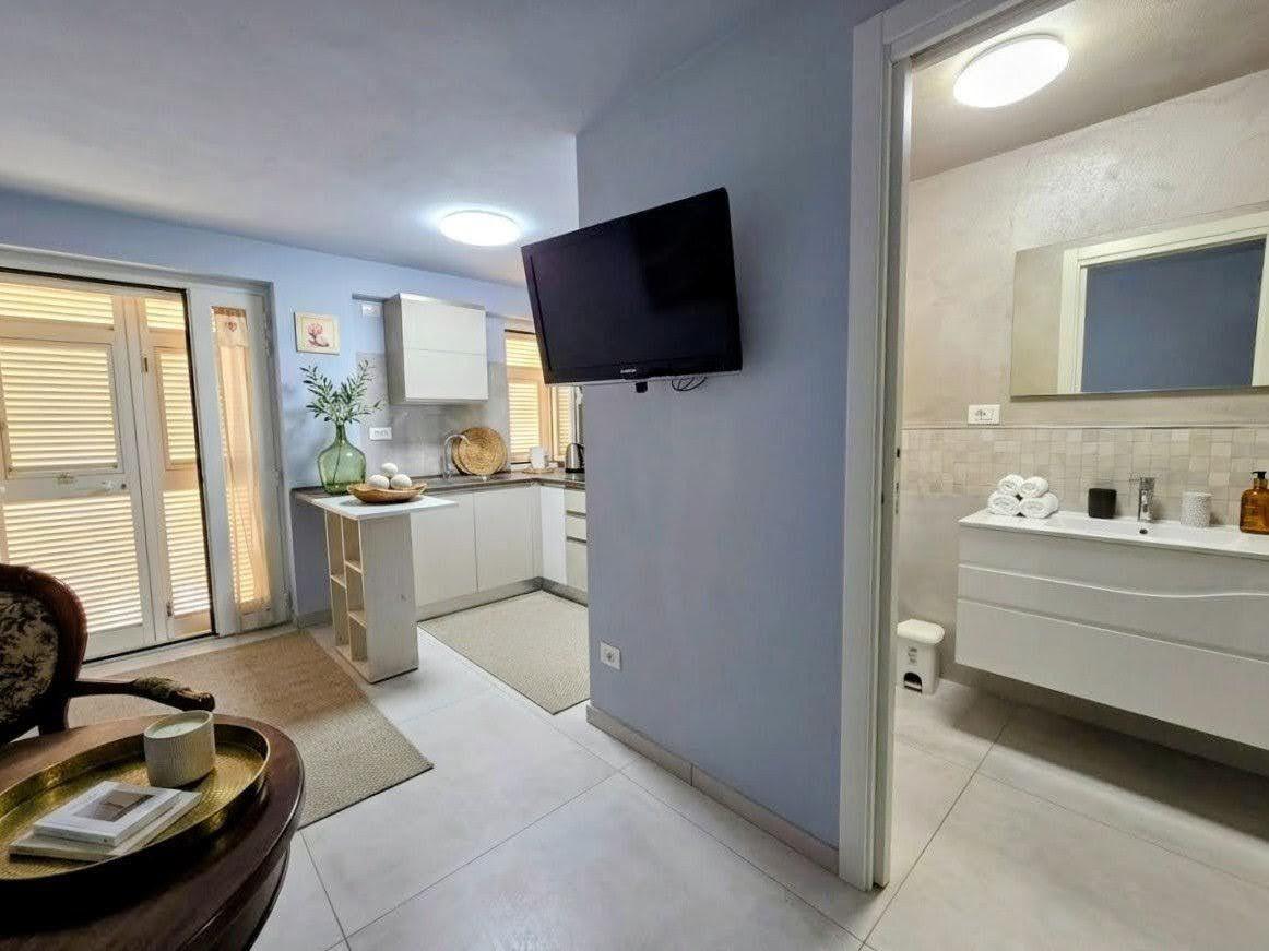 Appartamento - Marina Di Massa, Massa (39/47)
