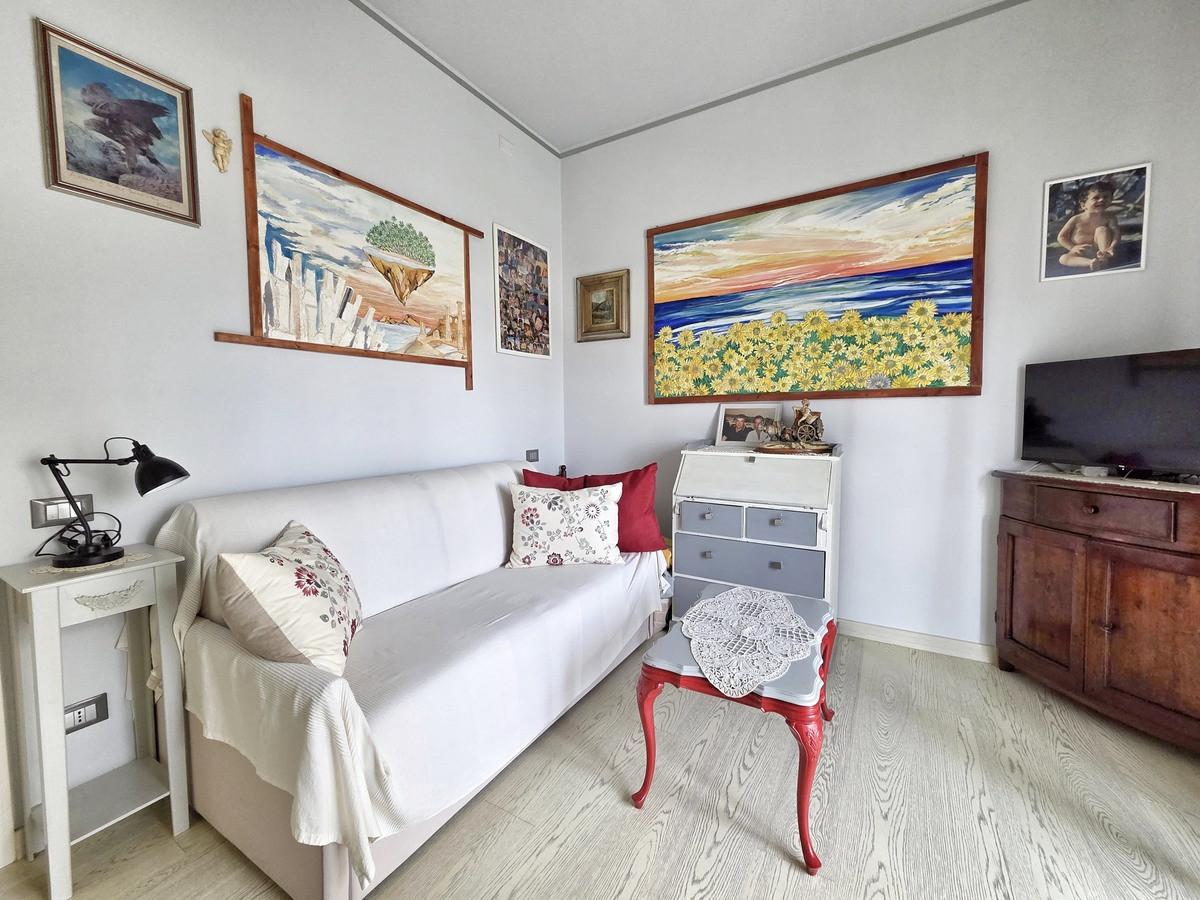 Appartamento - Marina Di Massa, Massa (34/47)