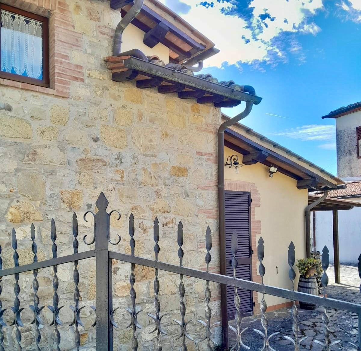 Colonica in vendita a Gaiole in Chianti