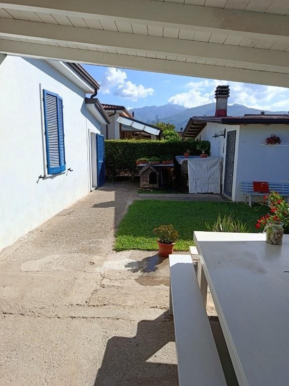 Casa singola in vendita a Massa