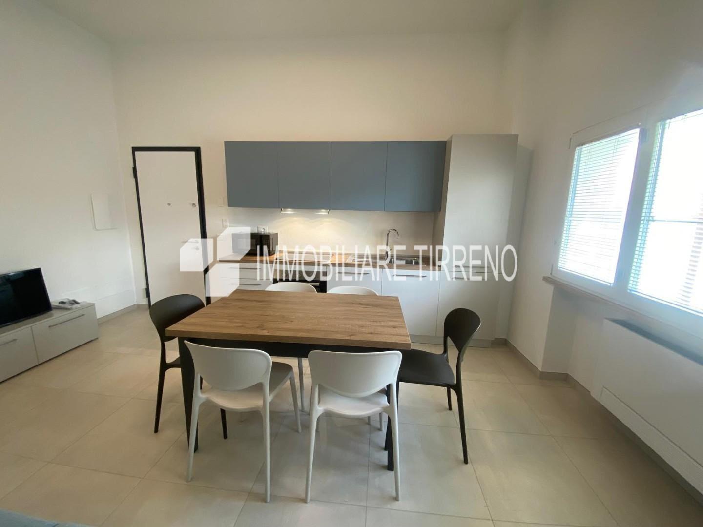 Villa - Marina Di Massa, Massa (11/17)