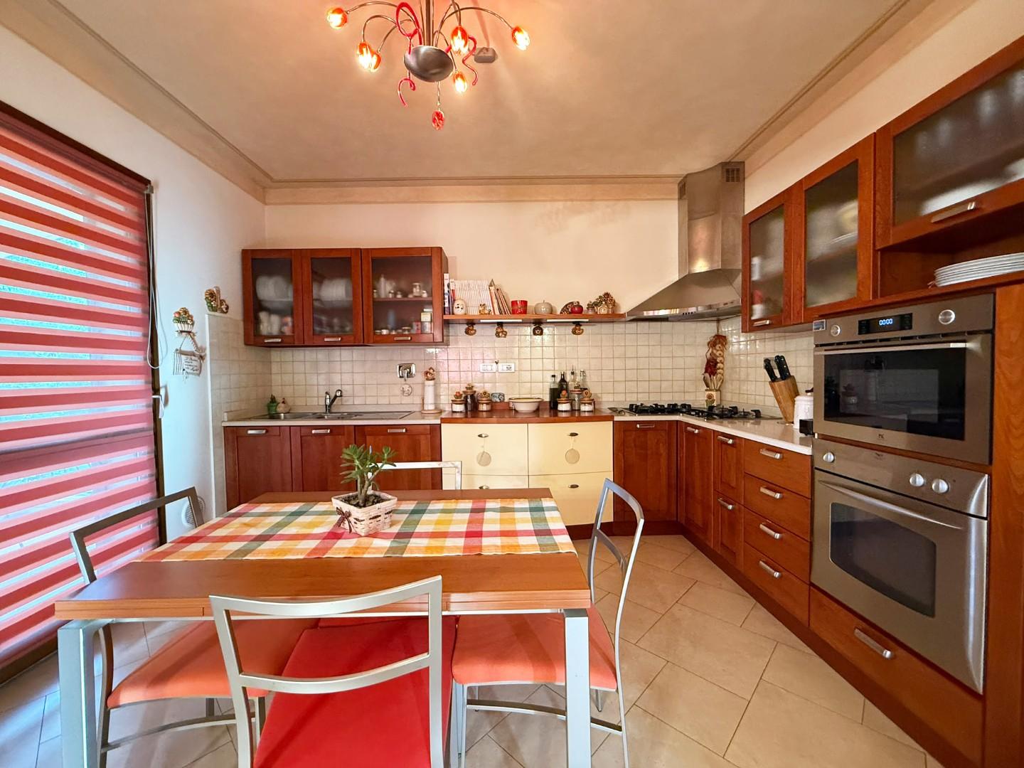 Villa - Città Giardino, Cecina (10/56)