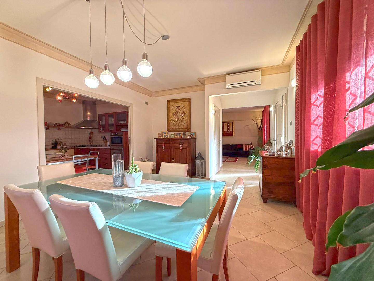 Villa - Città Giardino, Cecina (12/56)