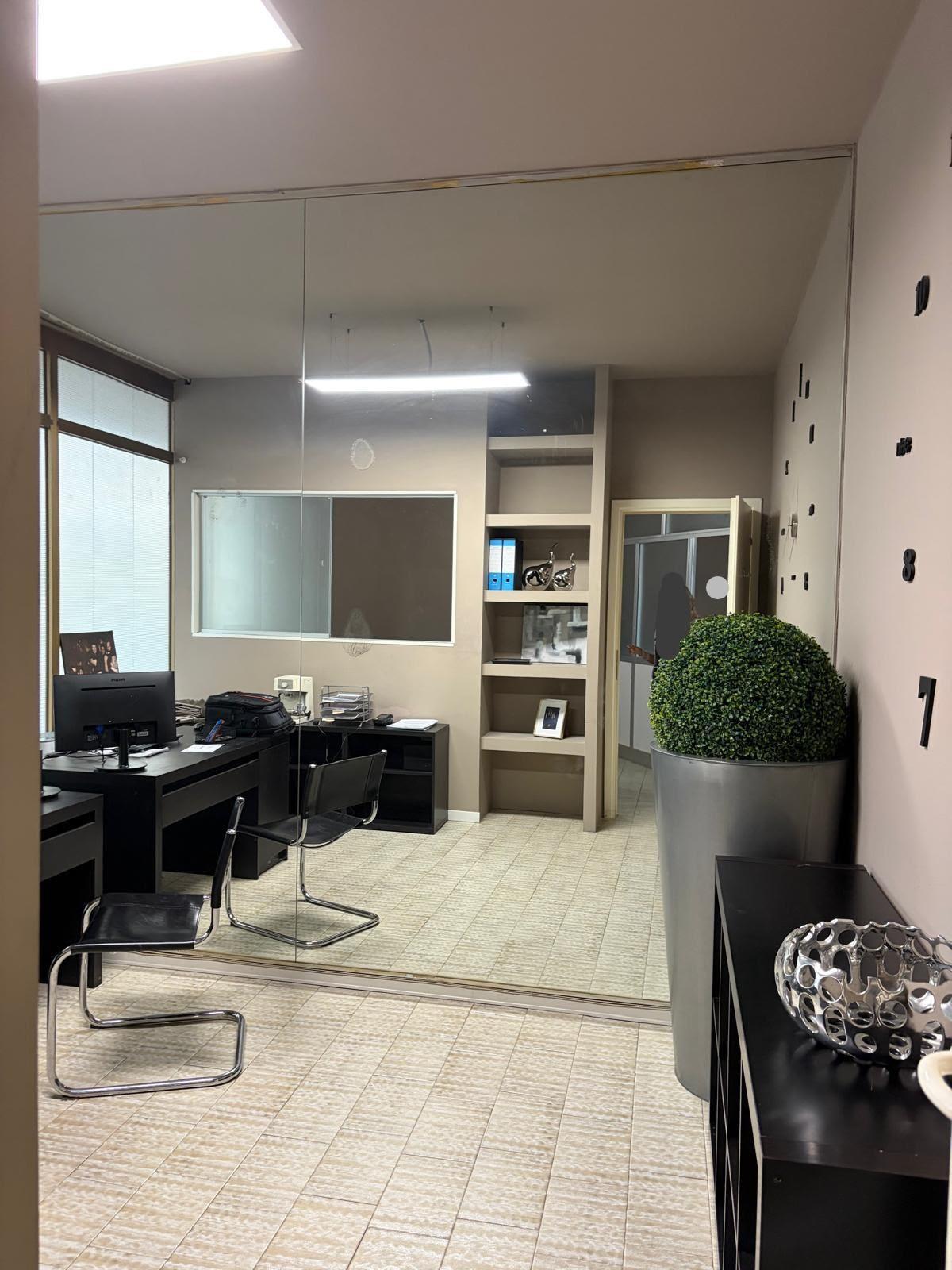 Fondo commerciale in 1 a Sovigliana, Vinci (FI)