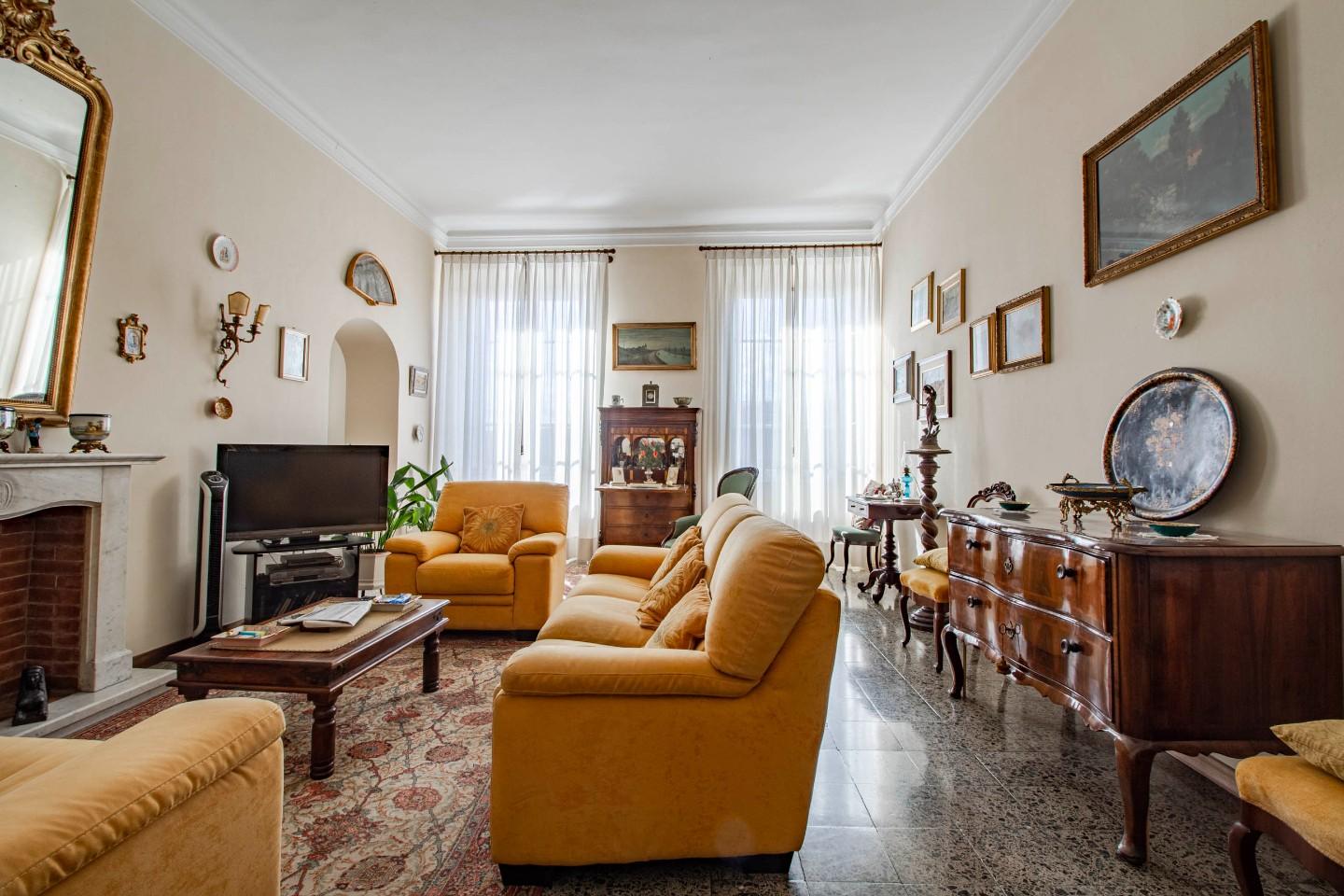 Appartamento - Lungarni, Pisa (2/26)