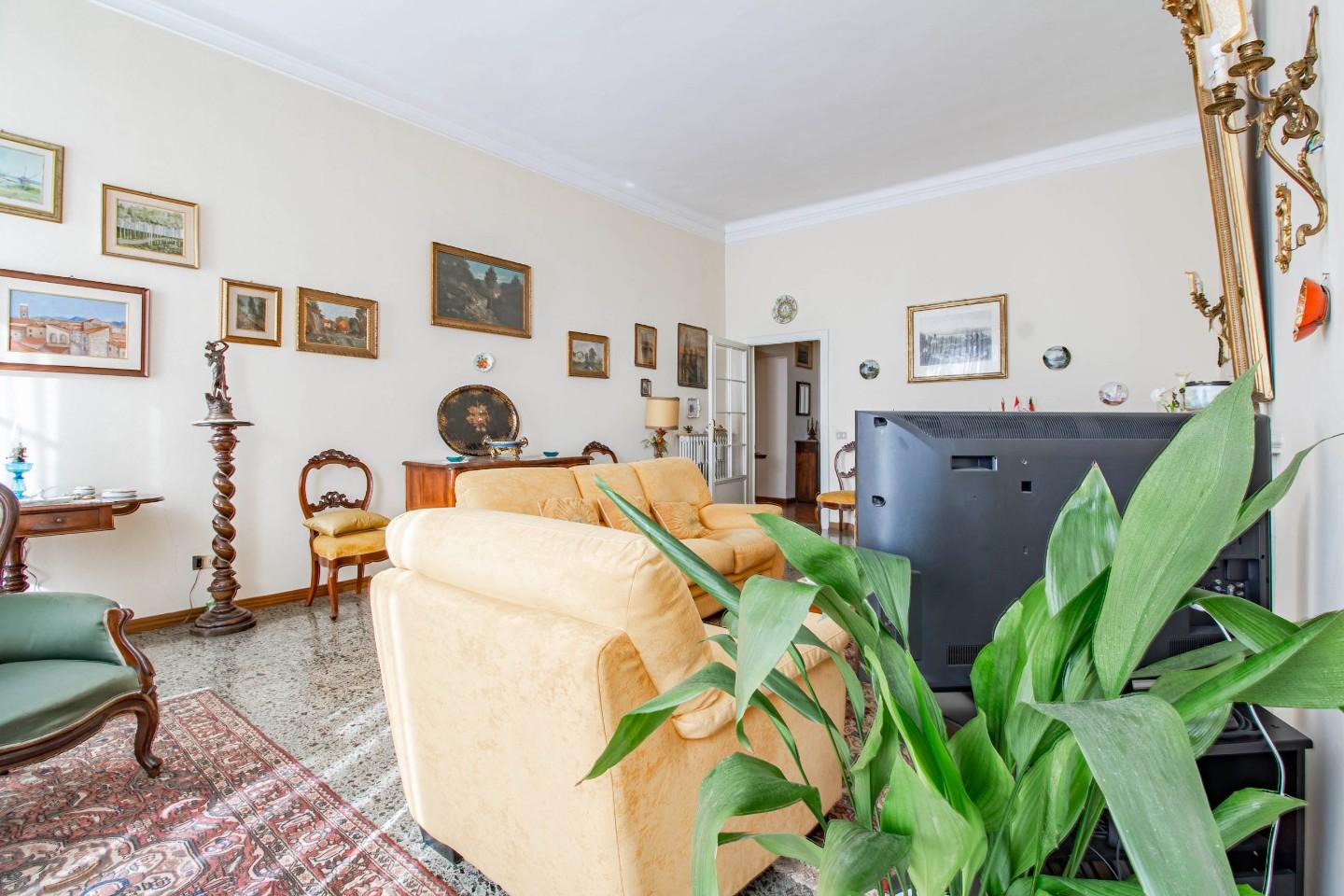 Appartamento - Lungarni, Pisa (5/26)