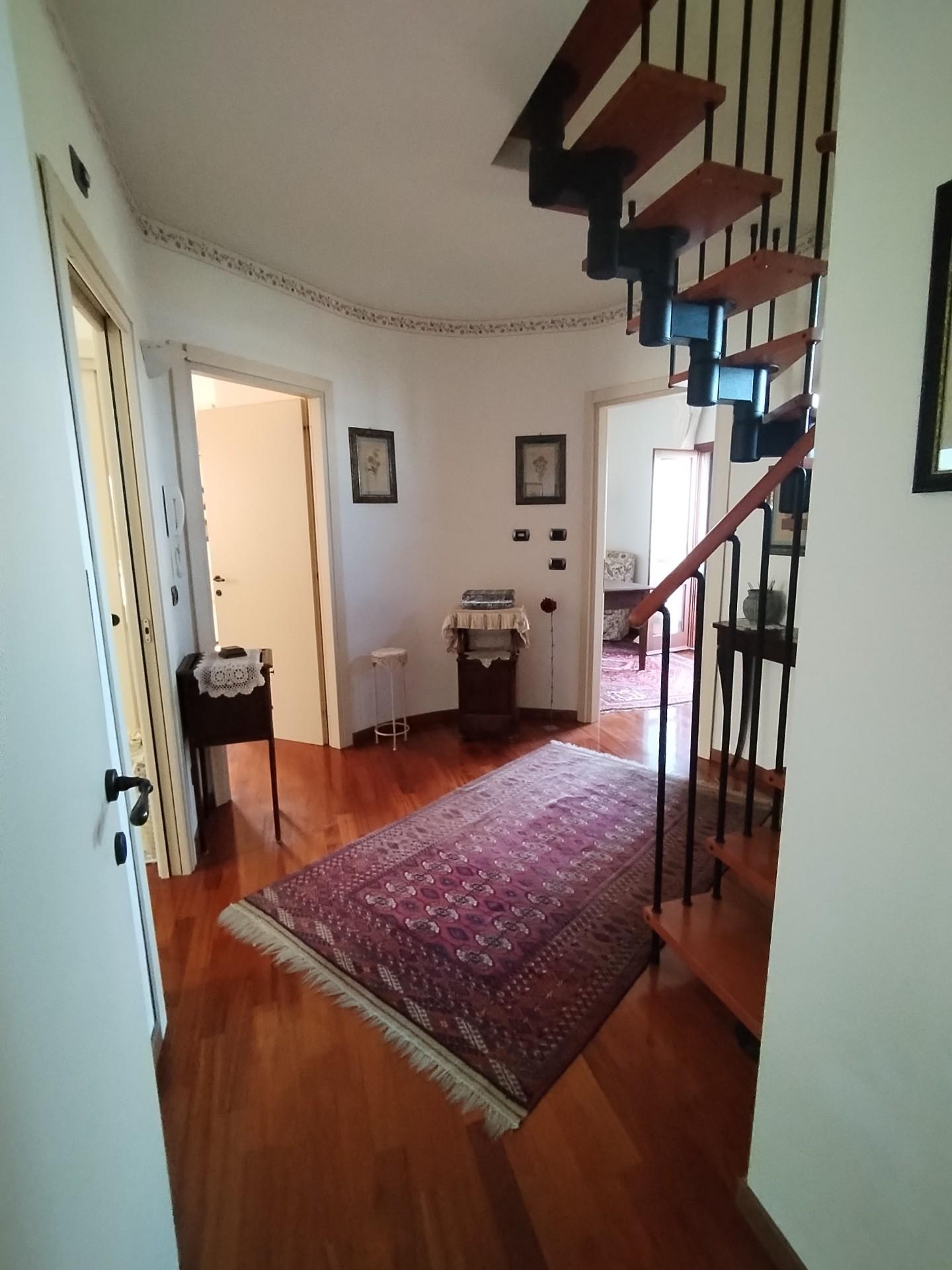 Villa - Montenero Basso, Livorno (21/36)