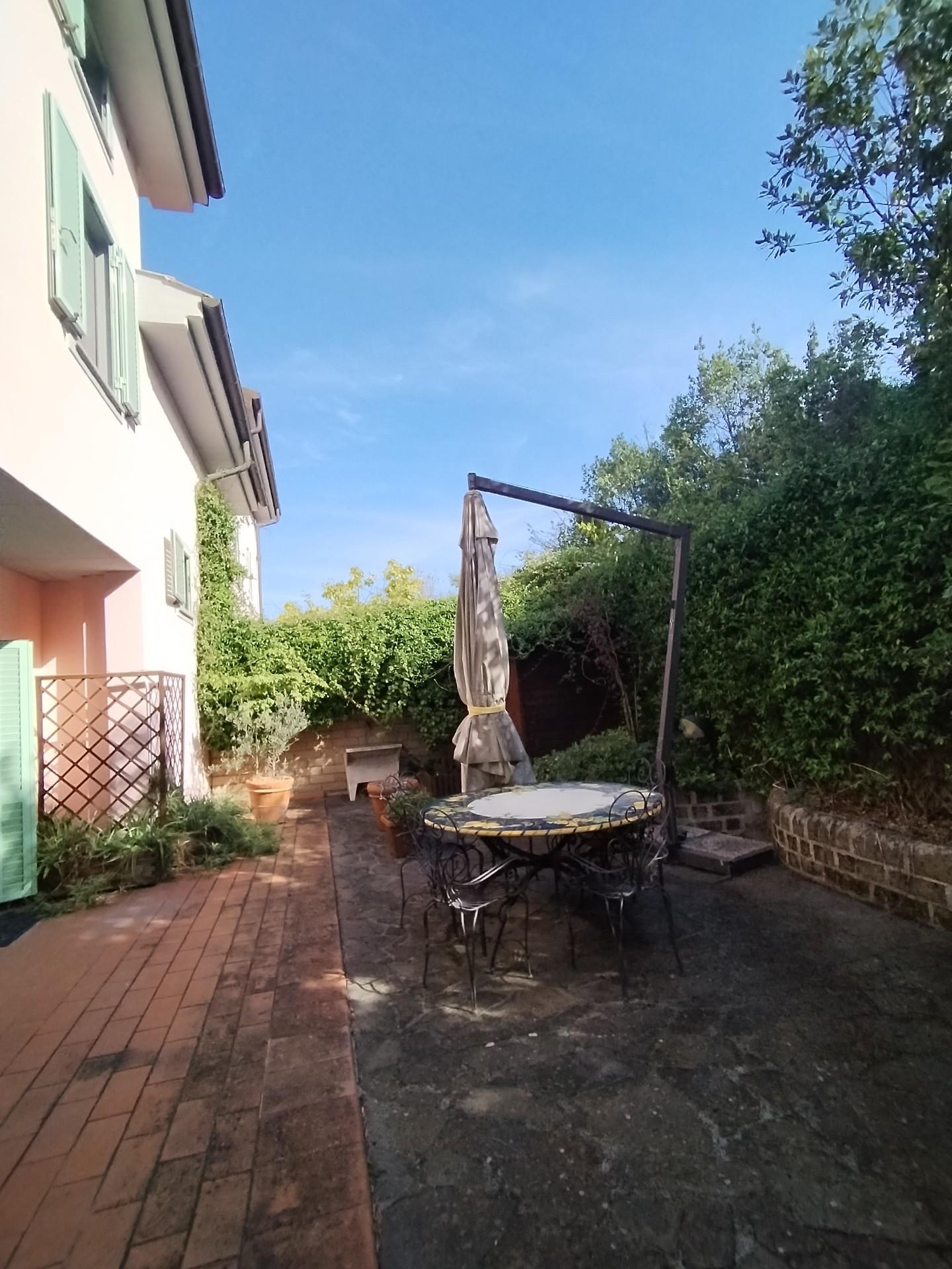 Villa - Montenero Basso, Livorno (34/36)