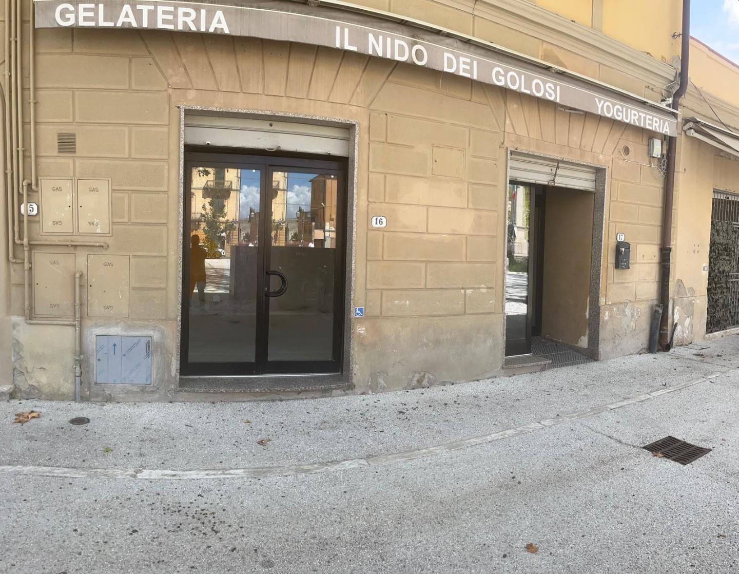 Negozio in 1 a Ponsacco (PI)