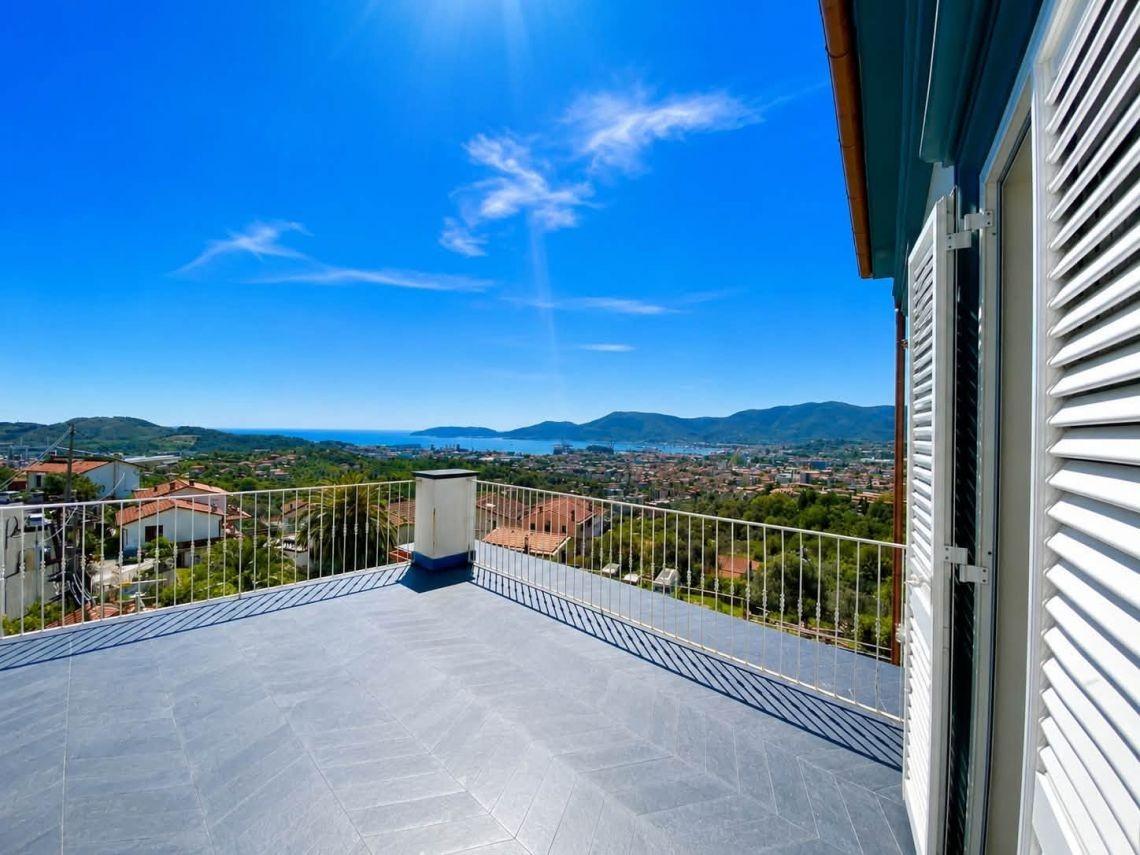 Villa - Carozzo, La Spezia (3/49)