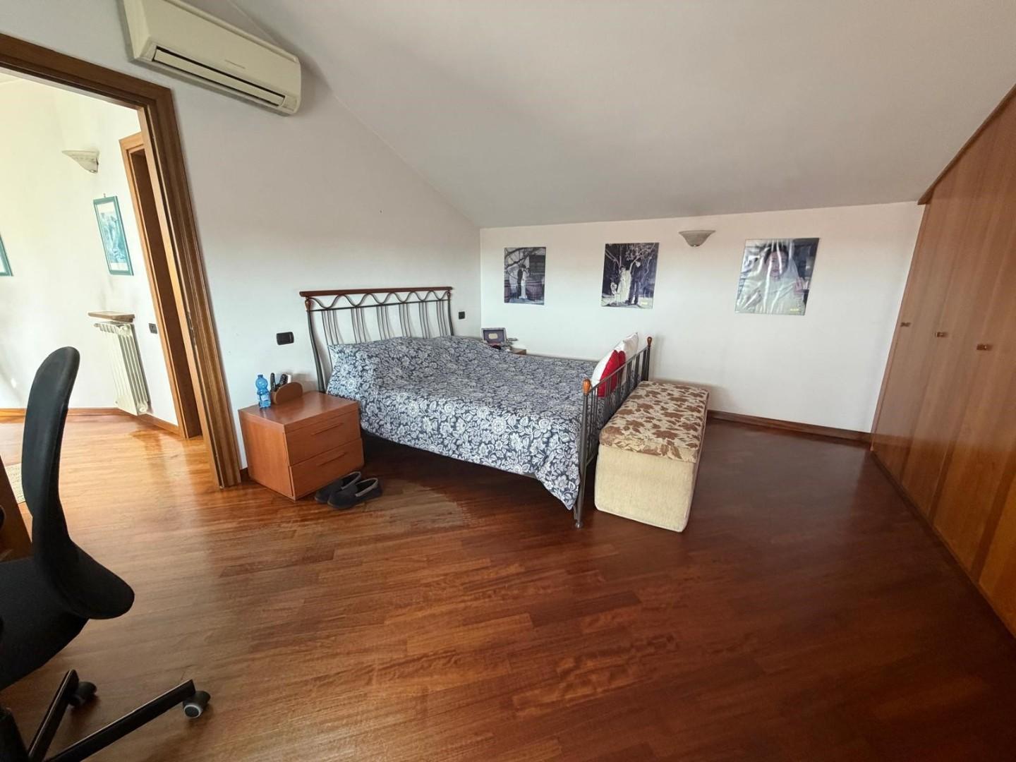Villa - Isola, Luni (11/46)