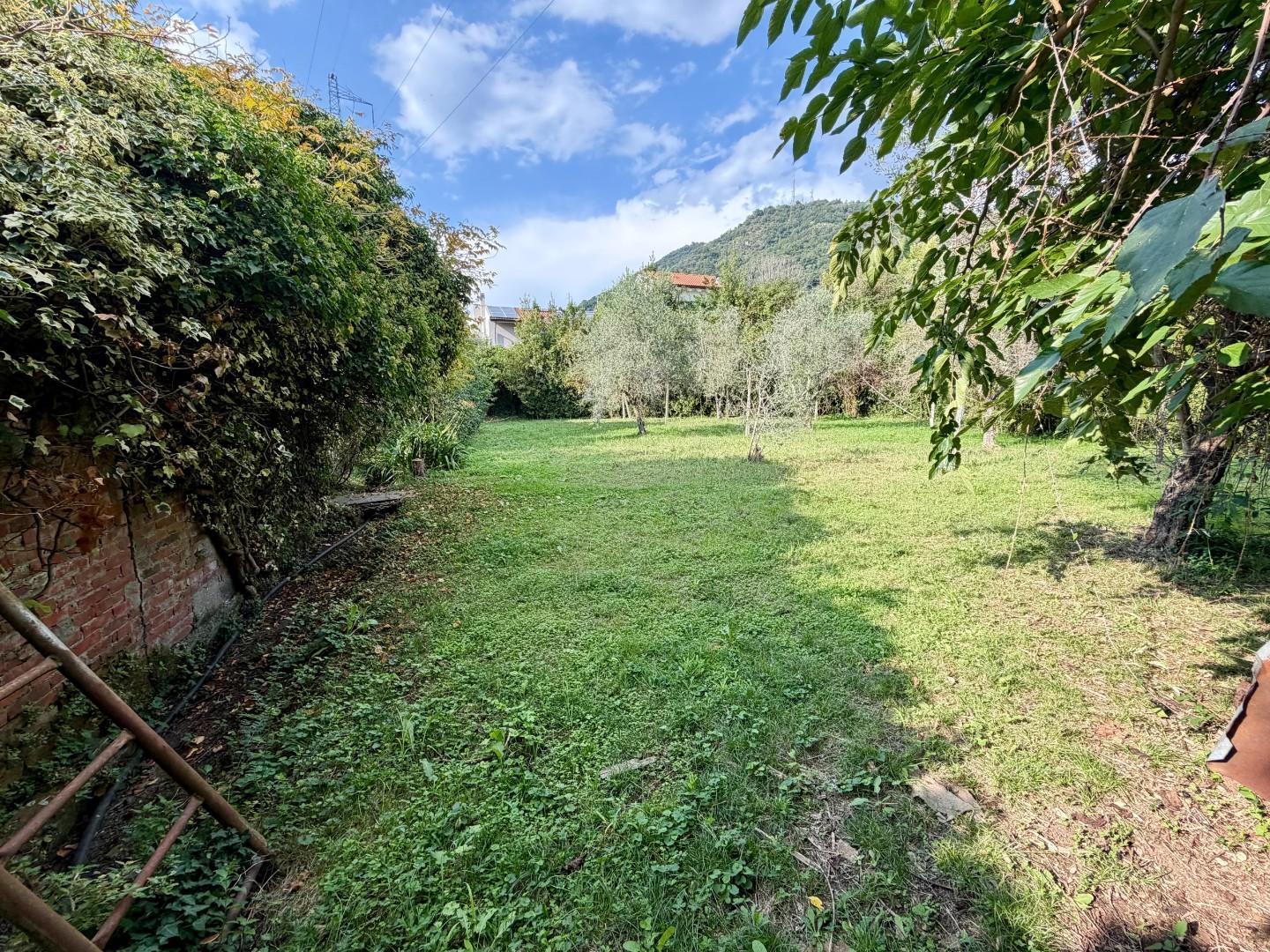 Villa - Marasio, Carrara (33/33)