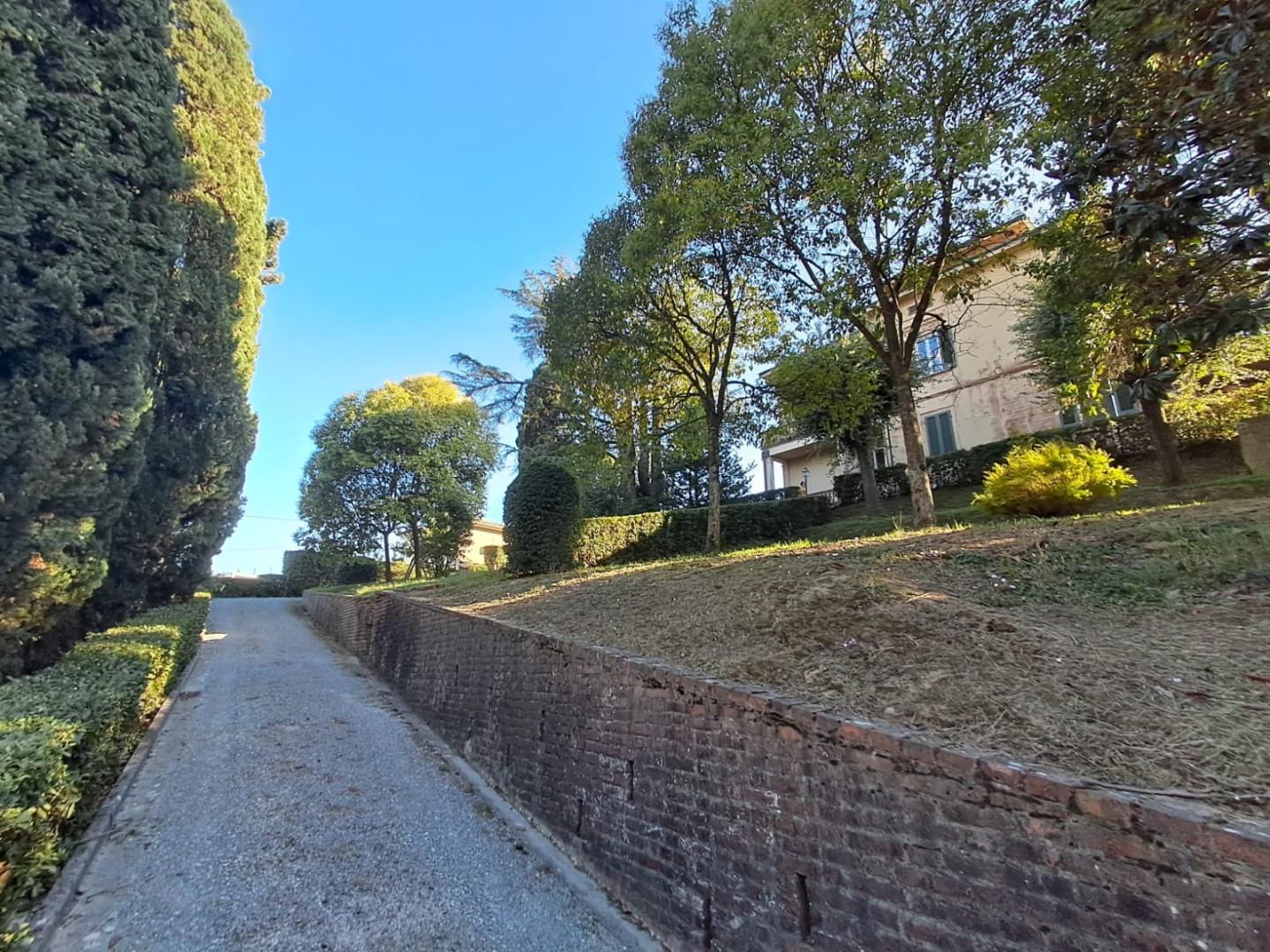 Villa - Santa Maria a Monte (3/80)
