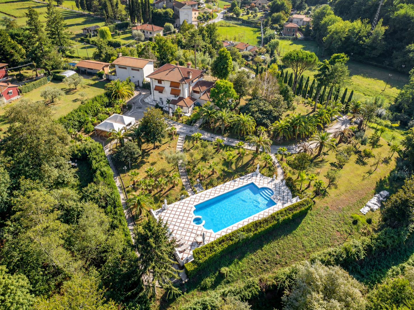 Villa in vendita a Camaiore