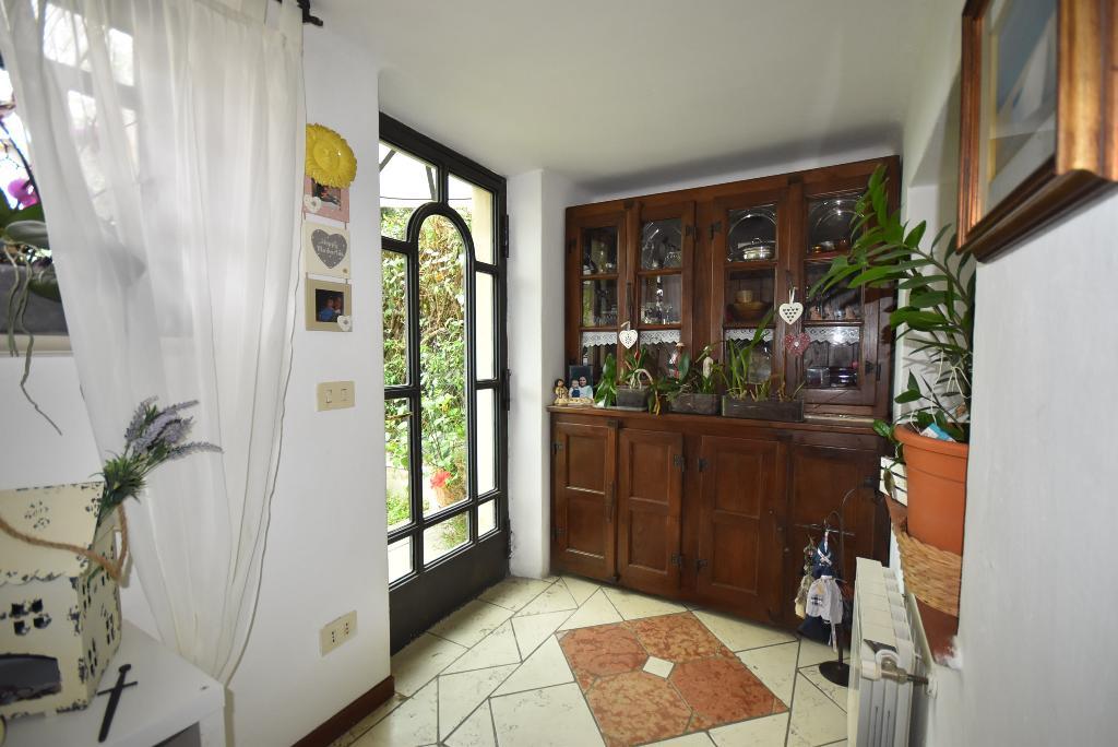 Appartamento in vendita - Solaio, Pietrasanta