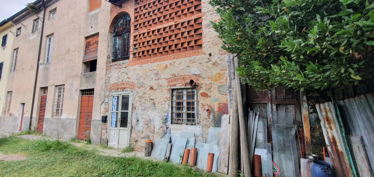 Casa semi-indipendente in vendita a Santa Margherita, Capannori (LU)