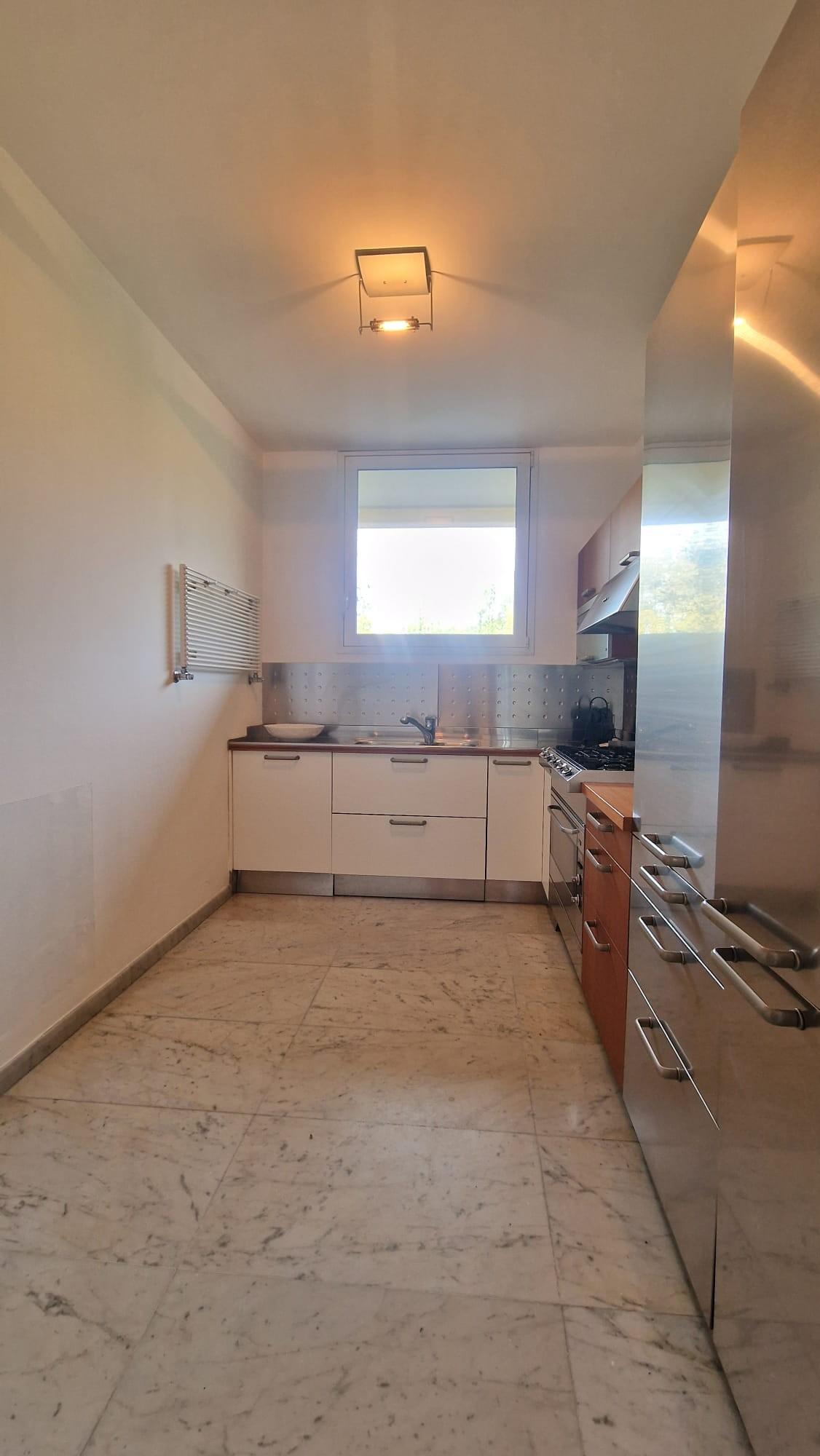 Villa - Marina Di Carrara, Carrara (7/25)