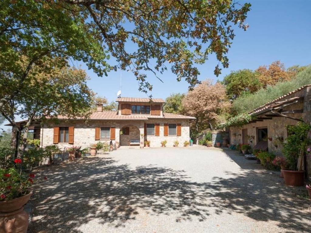 Villa in vendita a Radda in Chianti