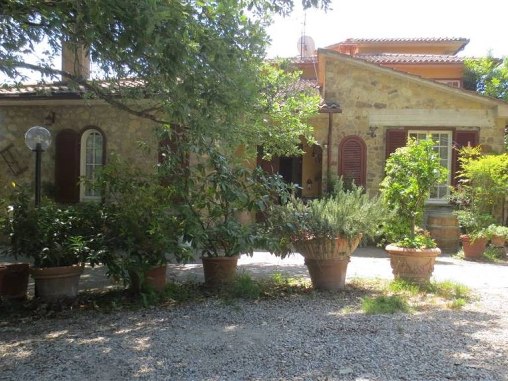 Villa in vendita a Castelnuovo Berardenga