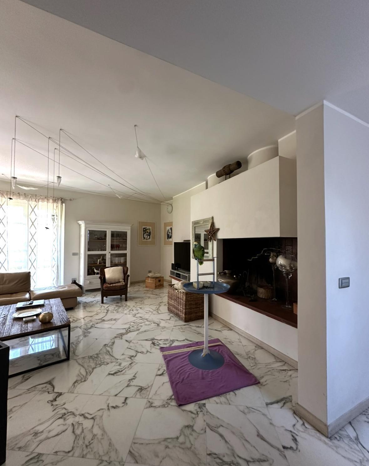 Villa - Carrara (15/55)