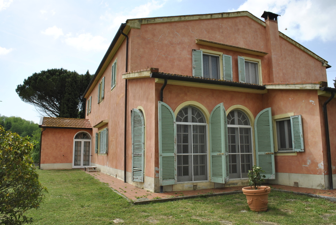 Villa - Crespina Lorenzana (2/36)