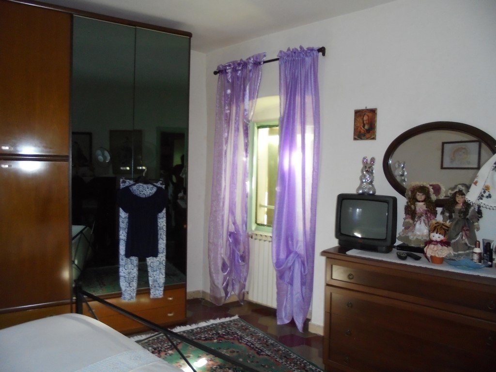 Porzione di casa in vendita a Massa