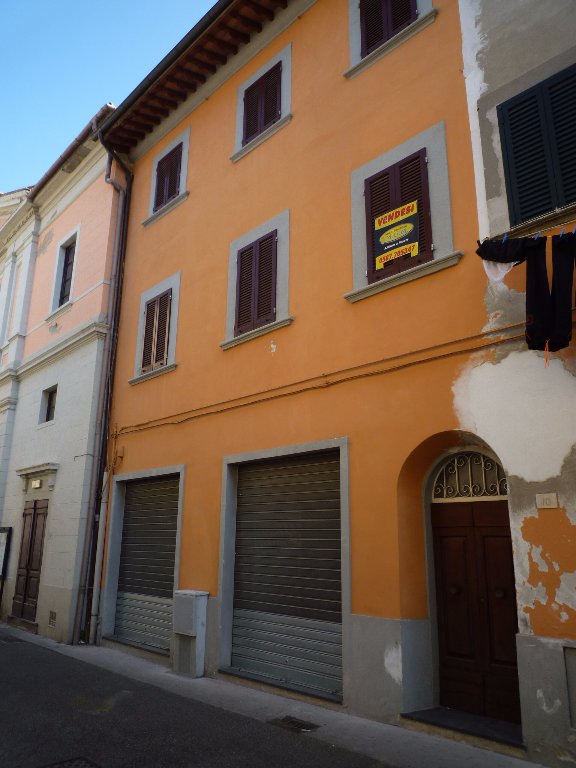 Stabile/Palazzo in vendita a Santa Croce sull'Arno