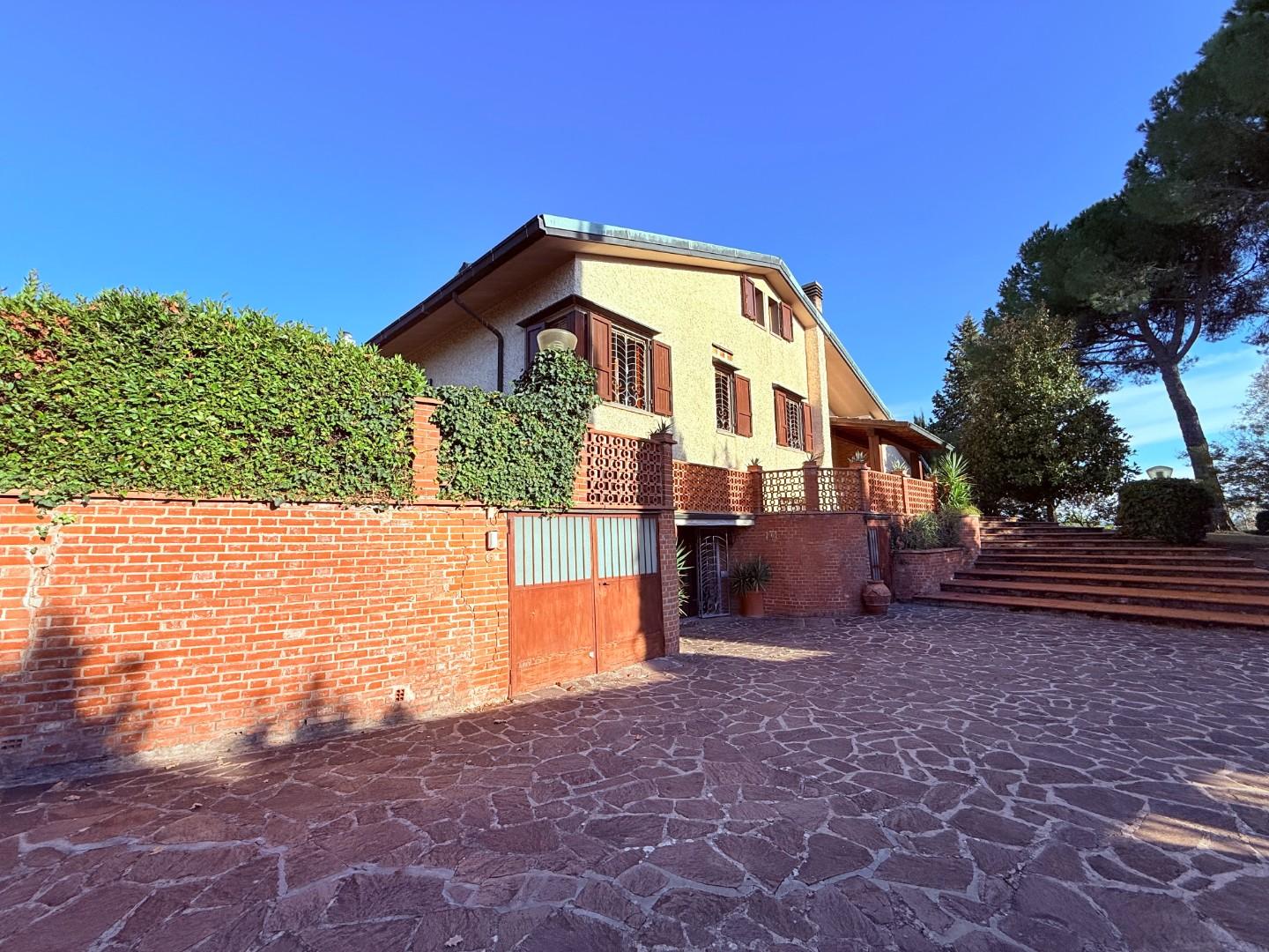 Villa - Santa Maria a Monte (13/32)