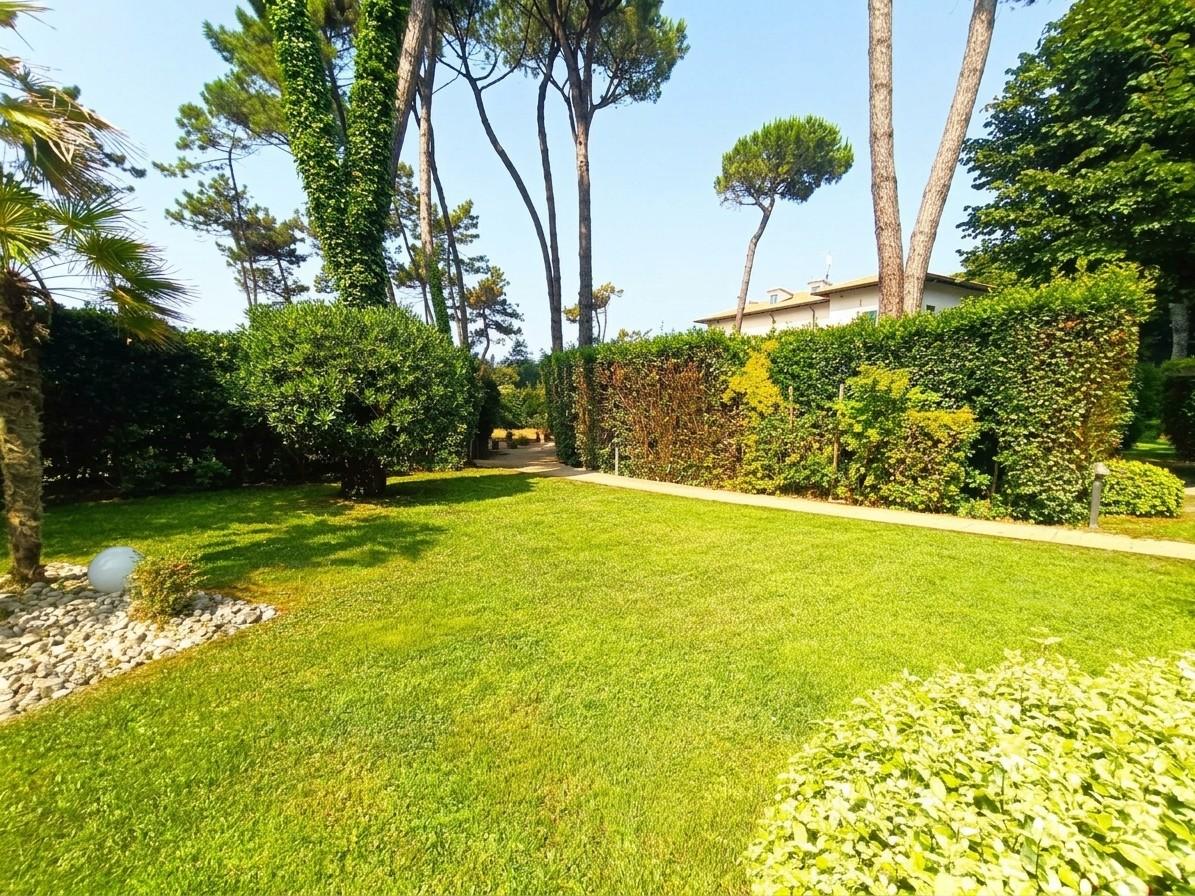 Villa - Ronchi, Massa (14/27)