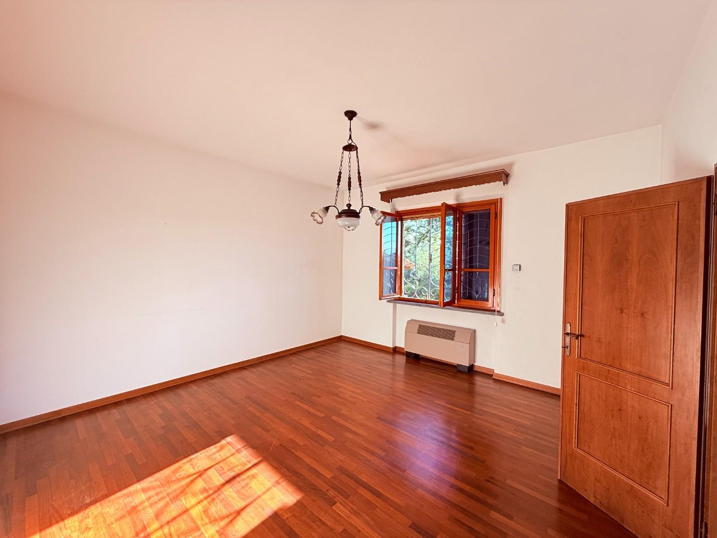 Villa - Santa Maria a Monte (20/32)