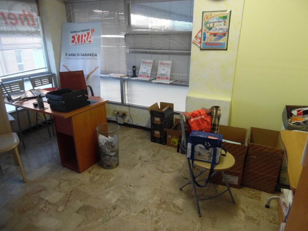 Ufficio in vendita a Pontedera (PI)