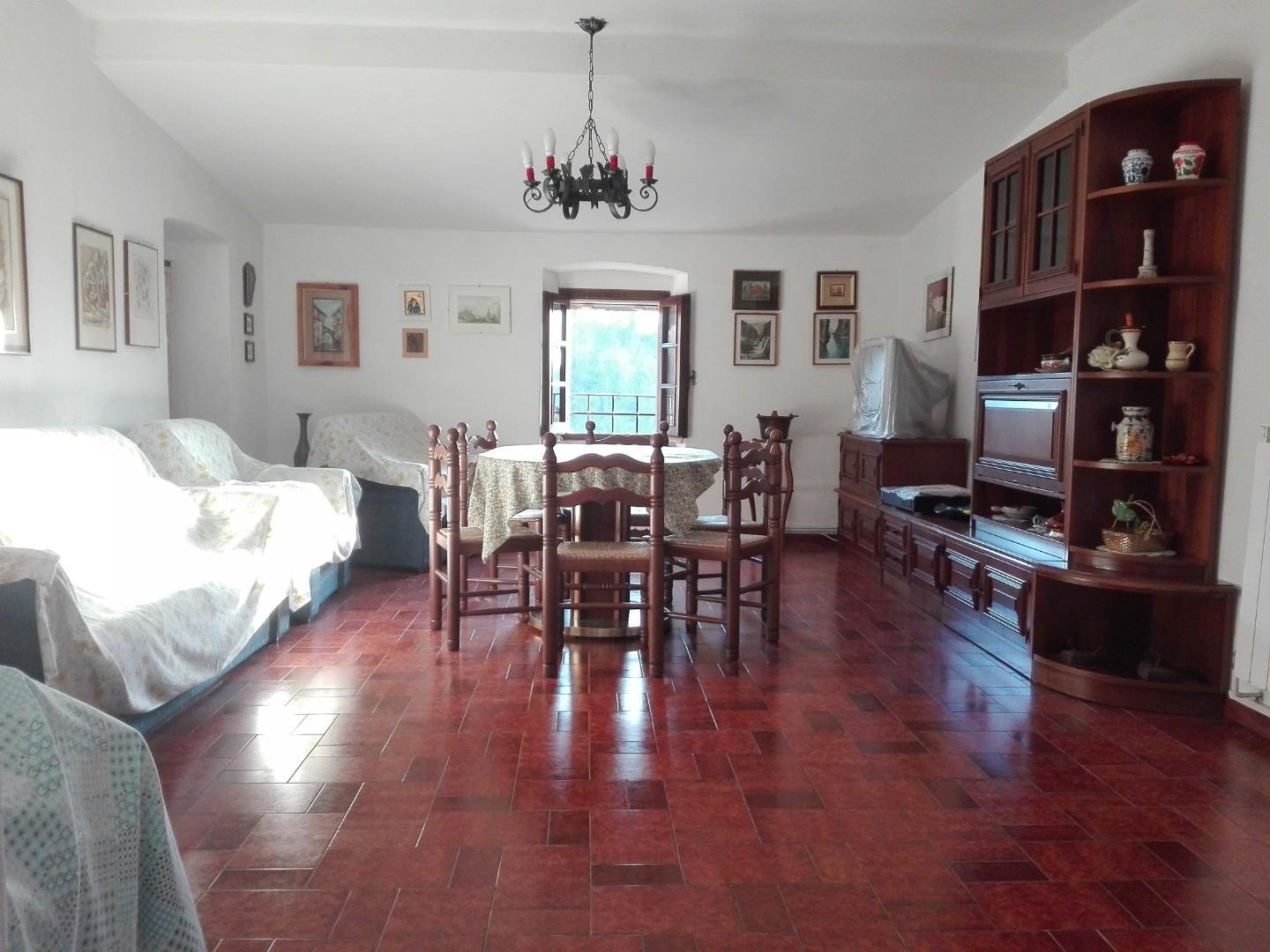 Appartamento in vendita a Ficola, Carrara (MS)