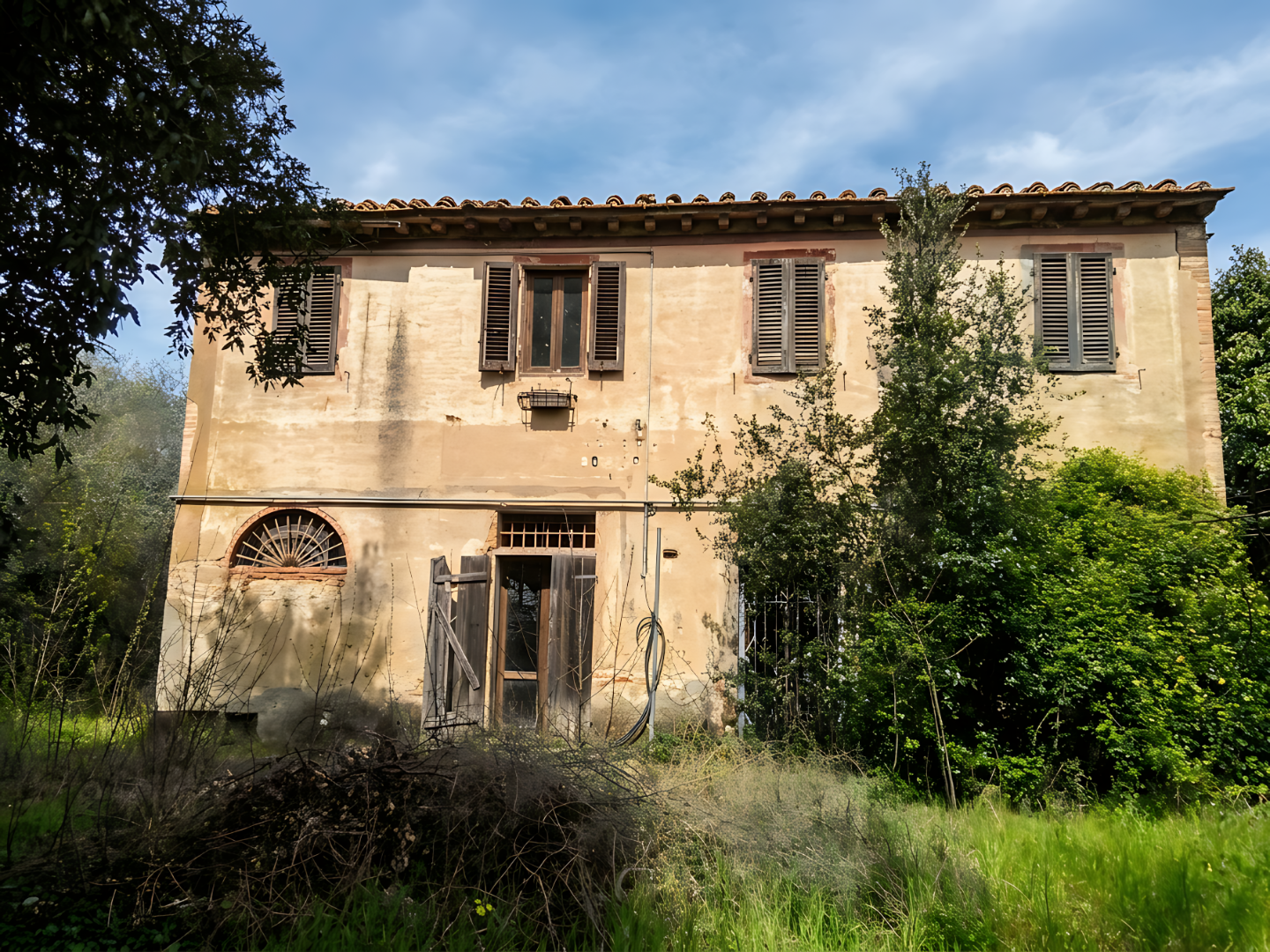 Colonica in vendita a San Miniato