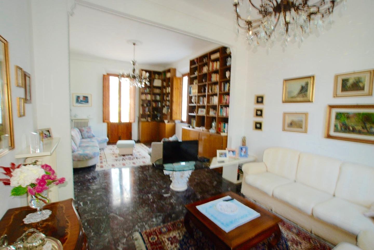 Villa in vendita a Crespina Lorenzana (PI)