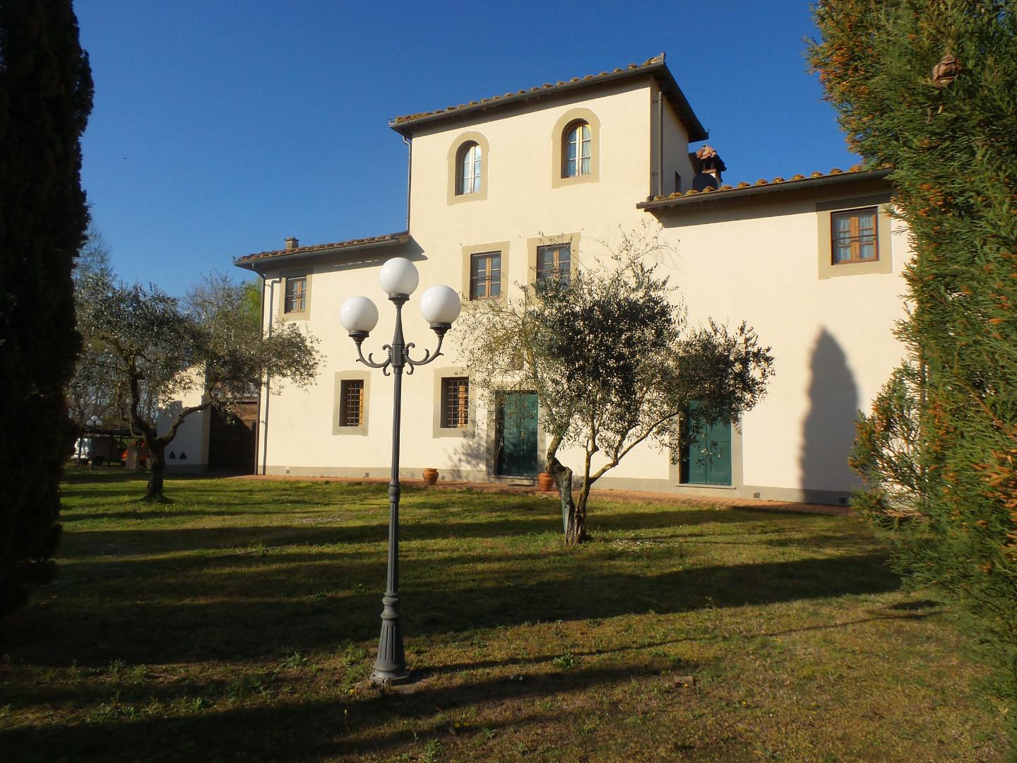 villa in Via del Grassellino e Pogni, a Empoli