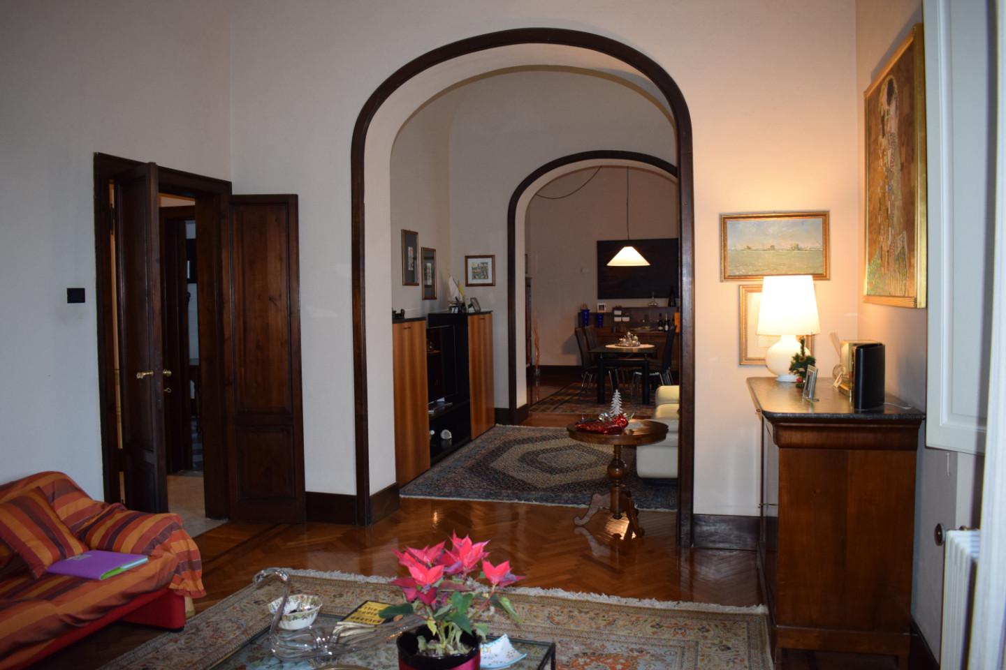 Villa in vendita a Marina Di Pisa, Pisa