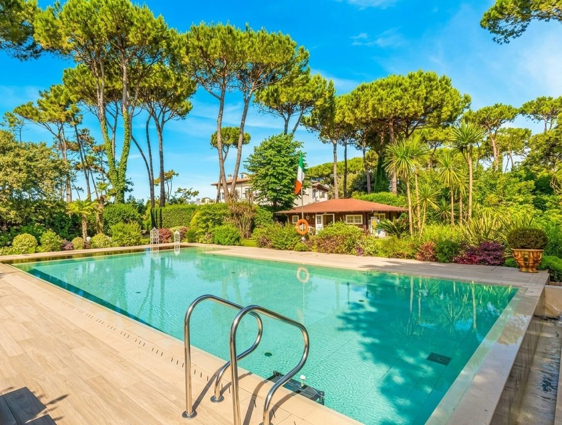 Villa - Ronchi, Massa (25/27)