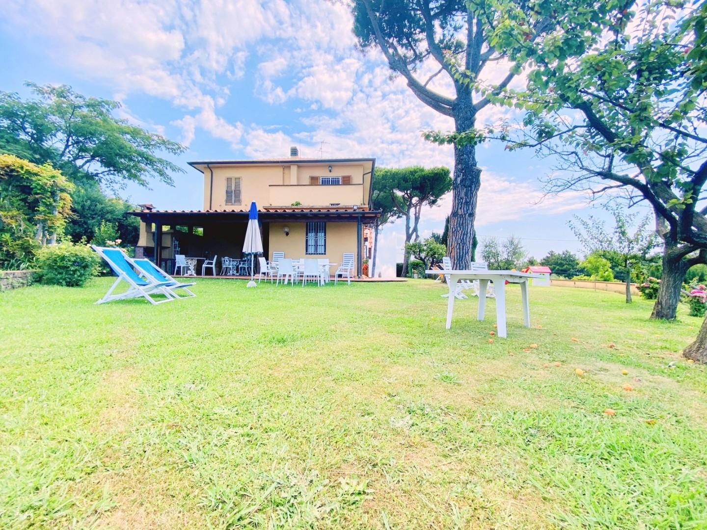 Villa in vendita - Corsanico, Massarosa
