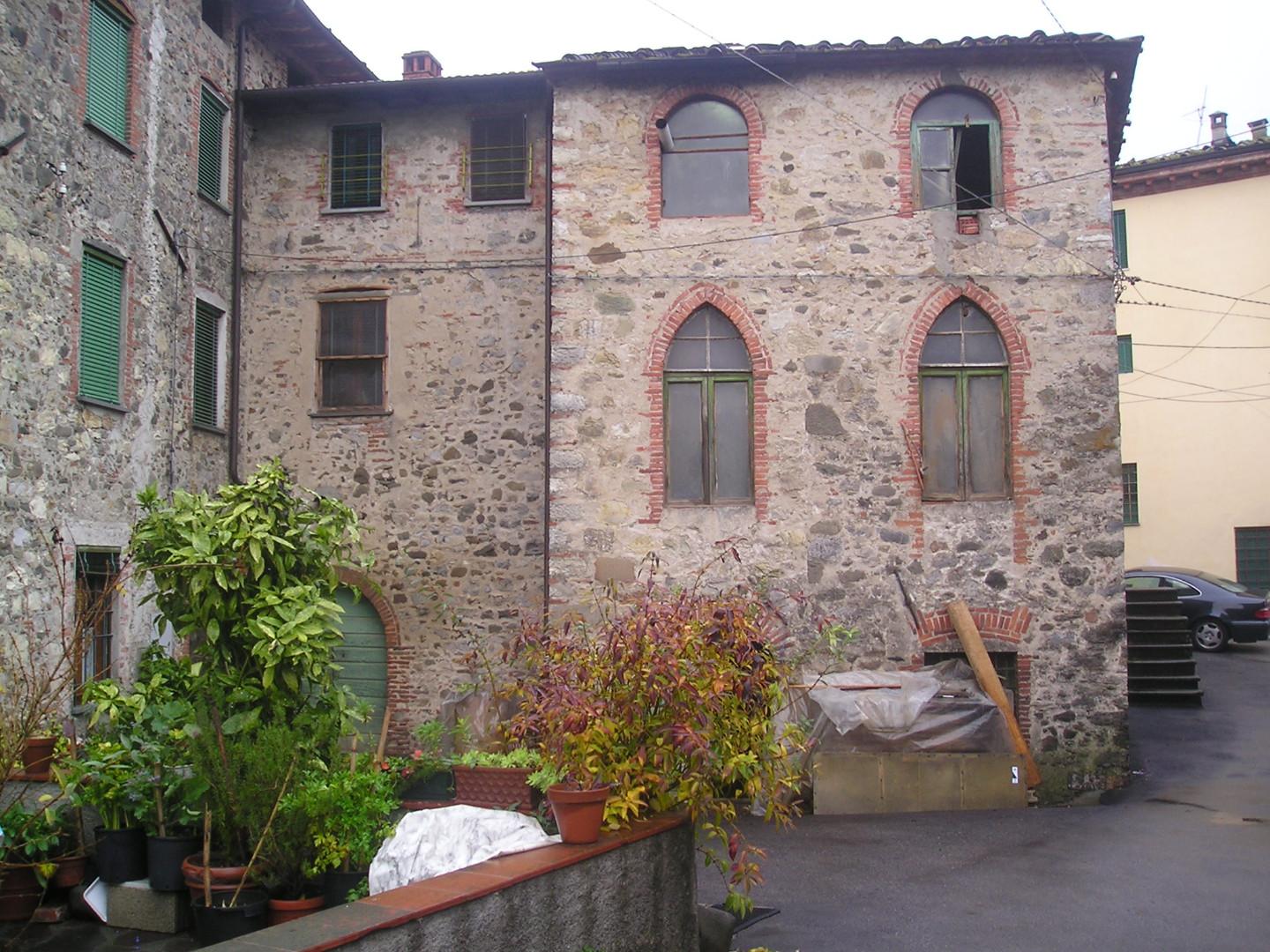 Rustico in vendita a Borgo a Mozzano (LU)
