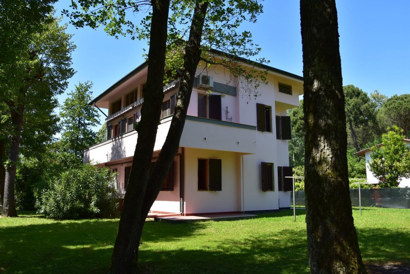 Villa singola in vendita, rif. BEA-142