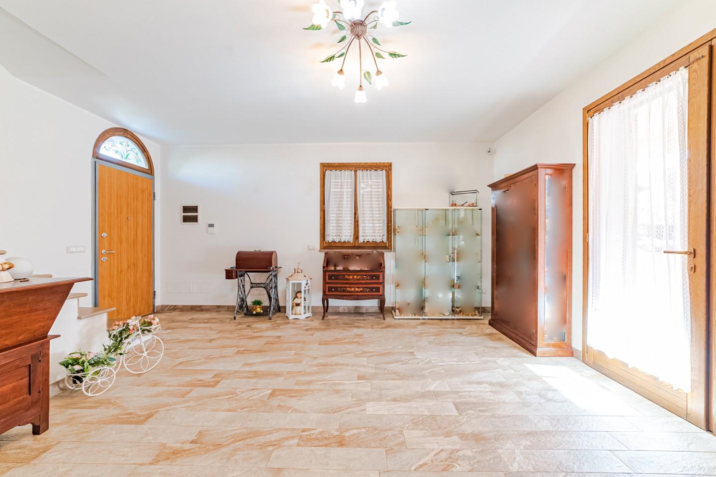 Villa singola in vendita, rif. MF169